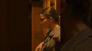 Красивый незнакомец в её ванной | Мой личный жиголо