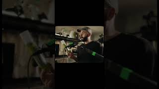 как я добился сказочного светящегося эффекта в клипе хаски «сказки» с помощью светоотражающего спрея